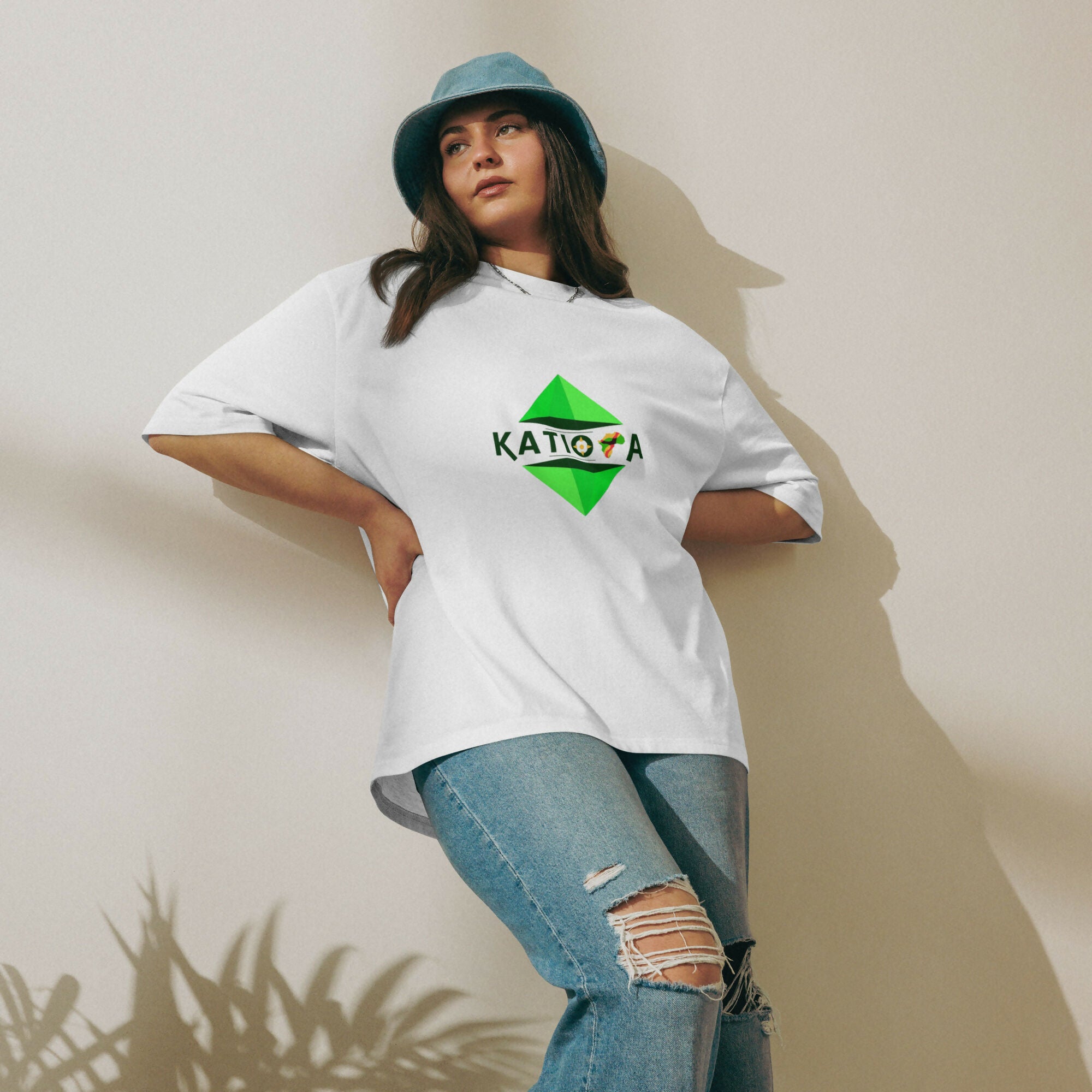 oversized-heavyweight-t-shirt-white-front-67645fe77004e